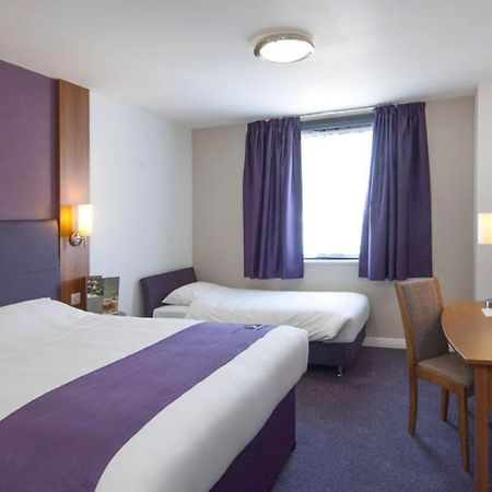 Premier Inn Glasgow City Centre - Argyle Street Exterior foto